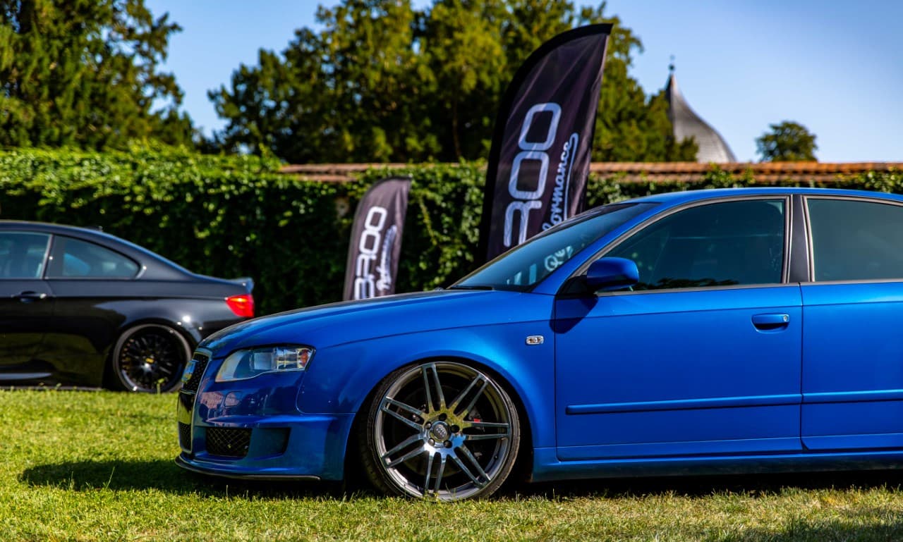 Fahrzeug auf einer Tuning-Convention